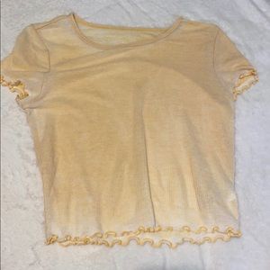 American Eagle cropped yellow ruffle Tshirt S